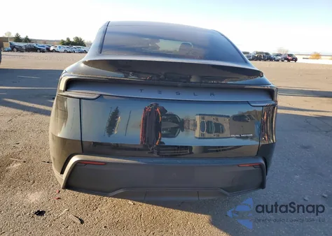 2026 Tesla Model Y z USA, uszkodzony, nr VIN 7SAYGDEE8TA475573